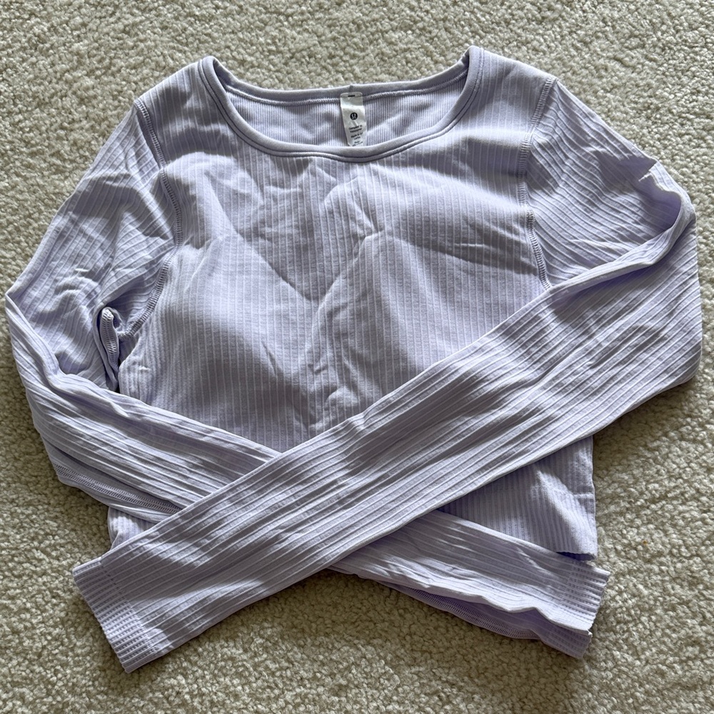 Lavender lululemon Long Sleeve Ribbed crop Top